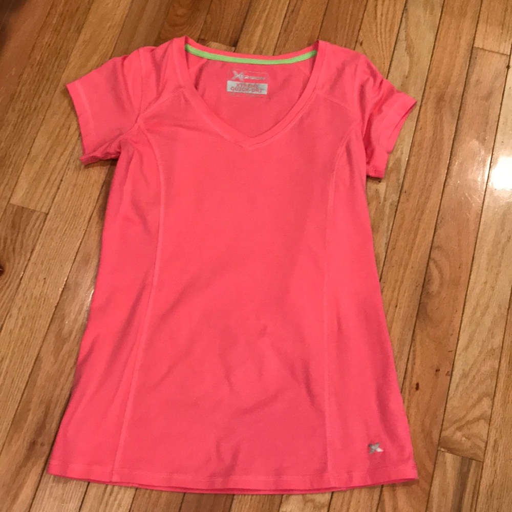 Xersion pink exercise tee.